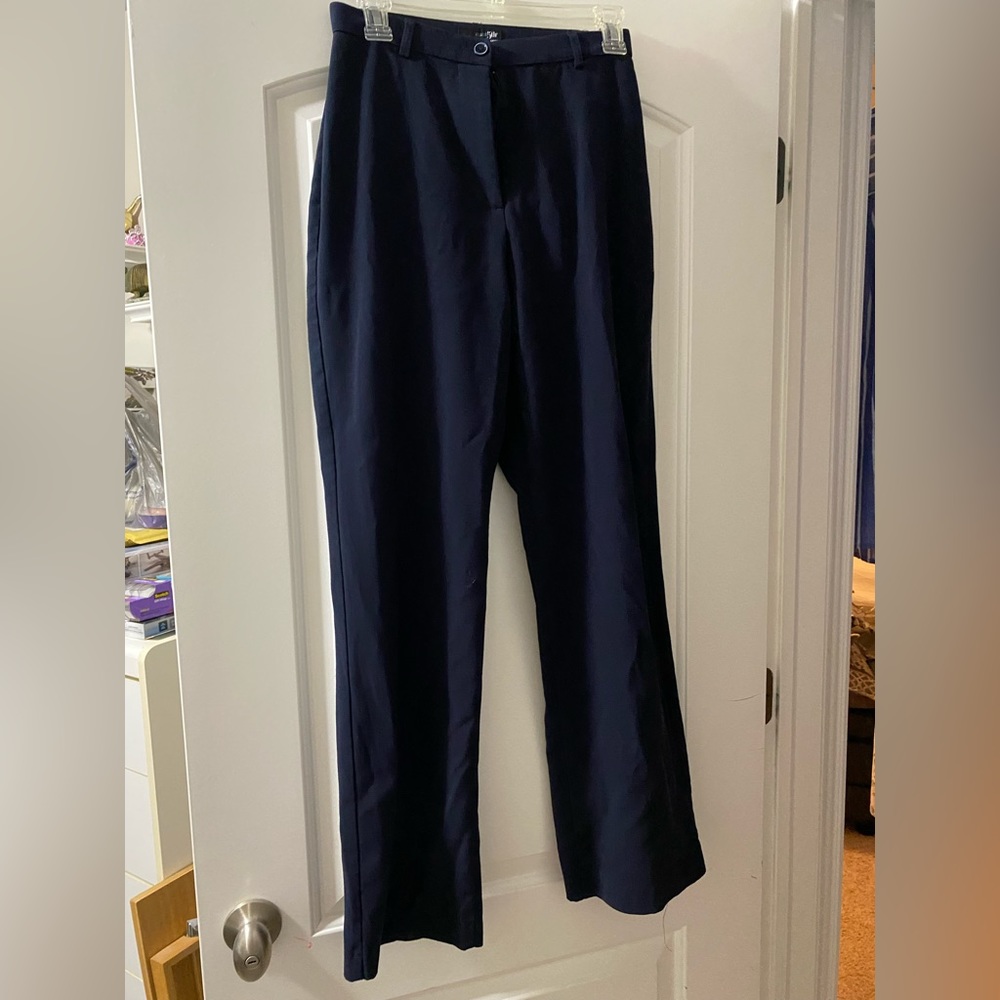 Women’s dress pants